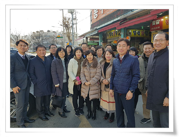 동구시장 앞
